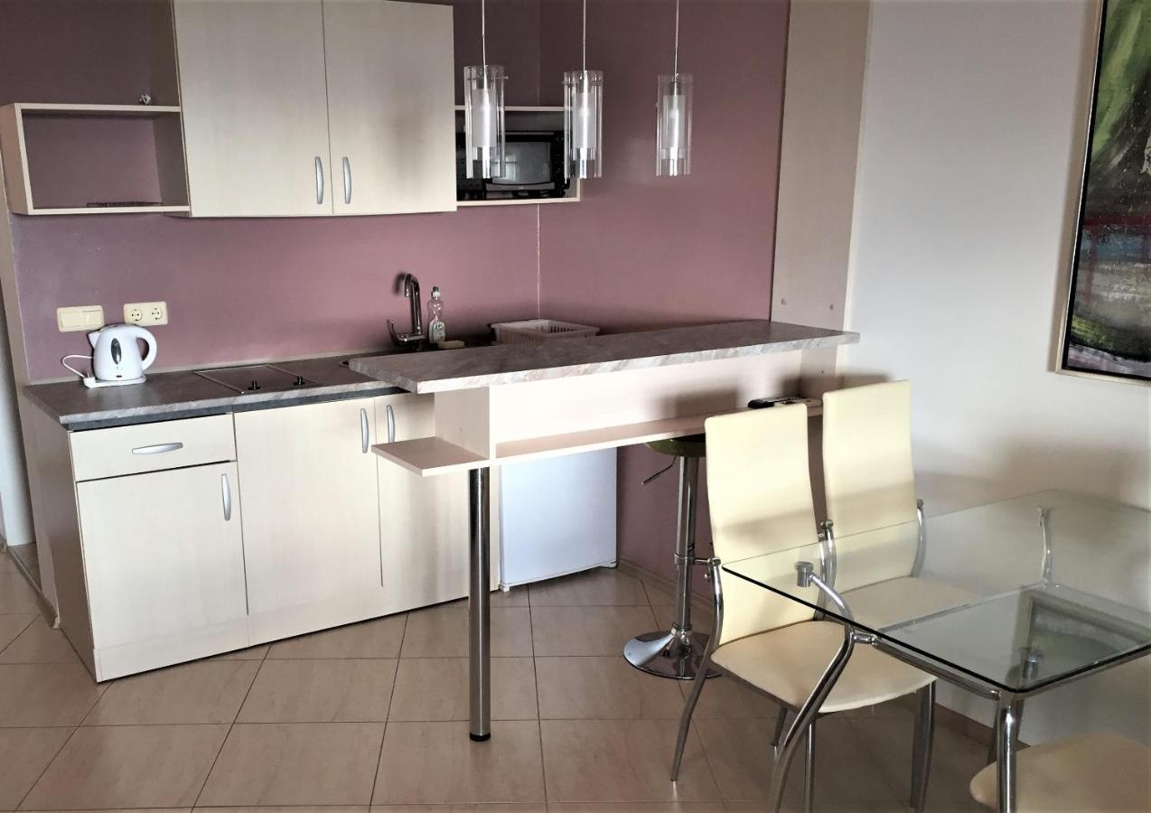 Apartament Aheloy Buitenkant foto